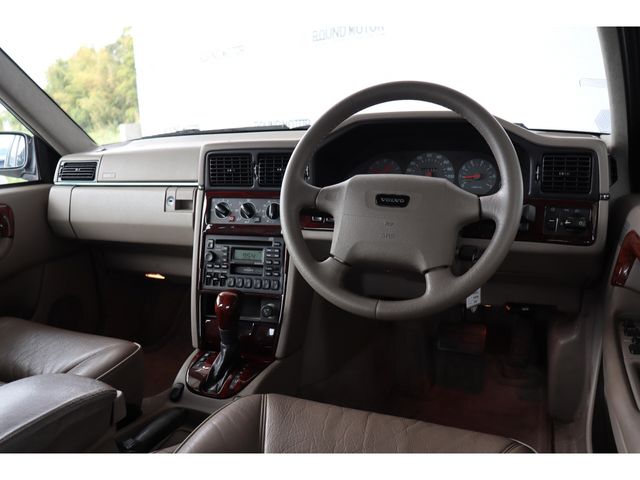 VOLVO S90 1997 Image 31