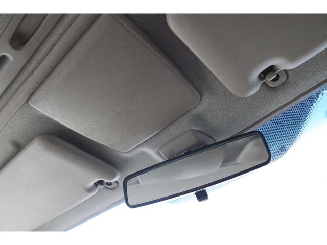 VOLVO S90 1997 Image 31