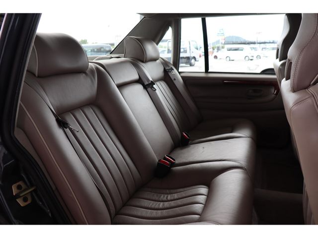 VOLVO S90 1997 Image 31