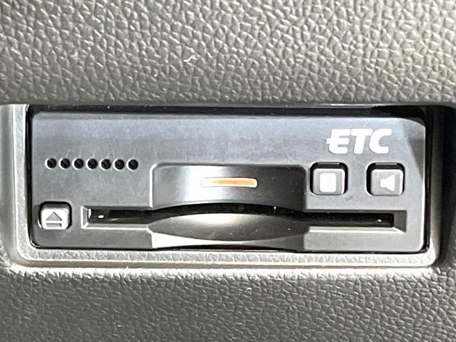 SUZUKI SWIFT 2019 Image 31