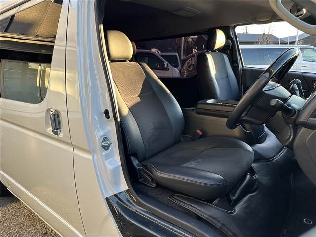 TOYOTA HIACE VAN 2WD 2018 Image 31