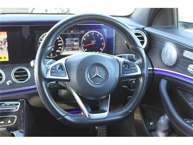 MERCEDES BENZ E CLAS 2016 Image 31