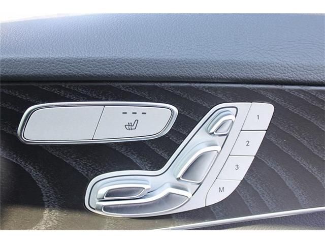 MERCEDES BENZ C CLAS 2018 Image 31