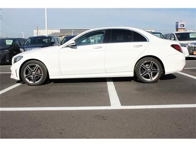 MERCEDES BENZ C CLAS 2018 Image 31