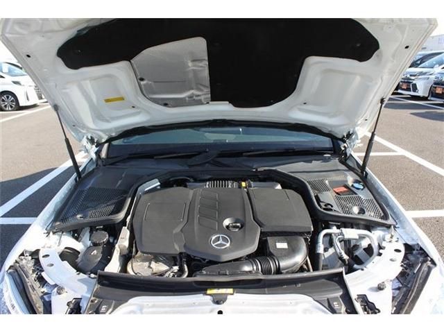 MERCEDES BENZ C CLAS 2018 Image 31