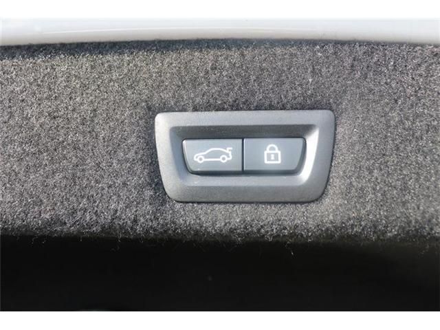 BMW 7SERIES 2016 Image 31