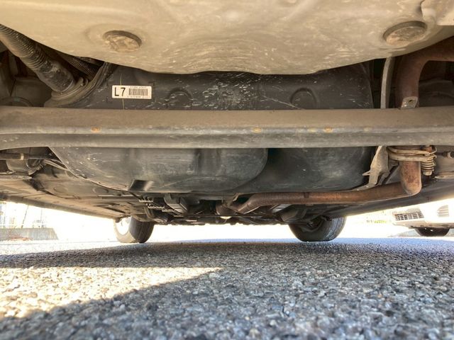 TOYOTA PORTE 2013 Image 31