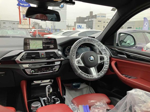 BMW X4 2020 Image 31