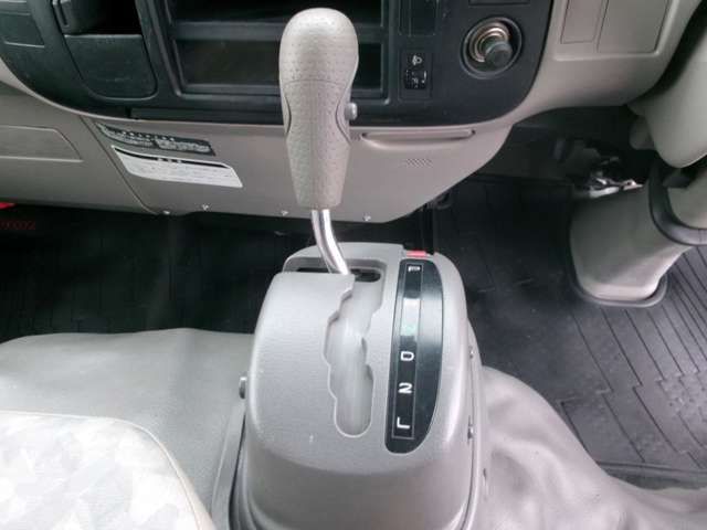 TOYOTA DYNA 2014 Image 31