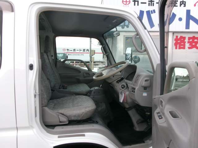 TOYOTA DYNA 2014 Image 31