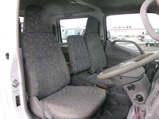 TOYOTA DYNA 2014 Image 31