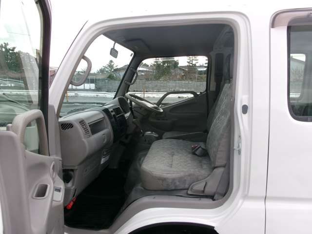 TOYOTA DYNA 2014 Image 31