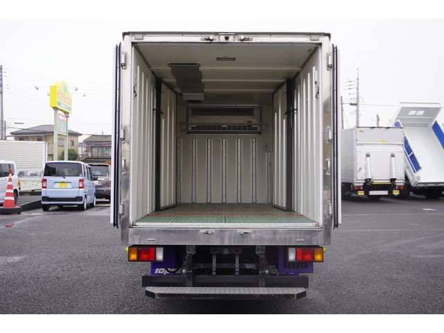 ISUZU ELF 2019 Image 31