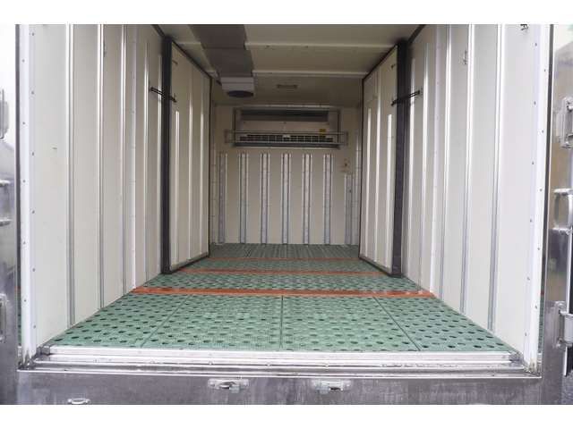 ISUZU ELF 2019 Image 31