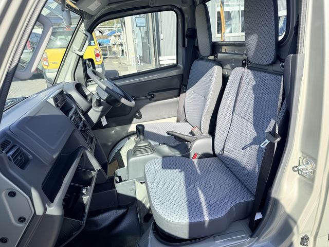 SUZUKI CARRY TRUCK 4WD 2025 Image 31