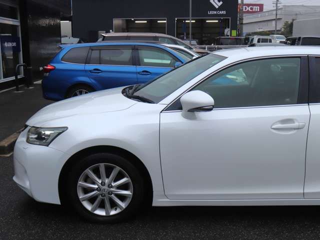 TOYOTA LEXUS CT200H 2013 Image 31