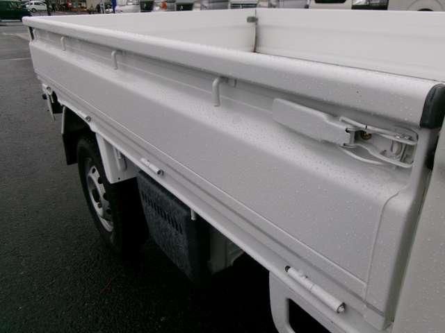 DAIHATSU HIJET TRUCK 4WD 2012 Image 31