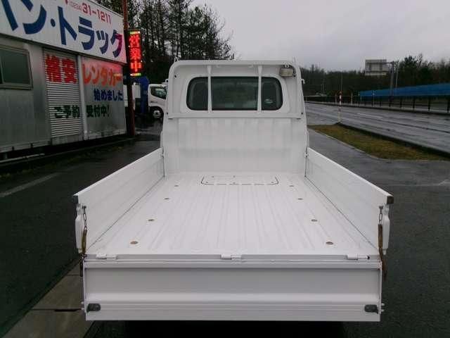 DAIHATSU HIJET TRUCK 4WD 2012 Image 31