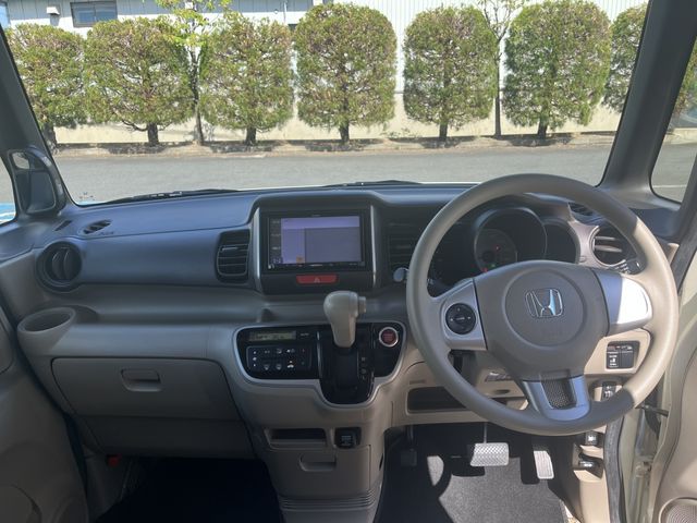 HONDA N BOX 2013 Image 31