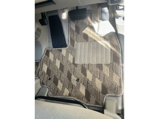 HONDA N BOX 2013 Image 31