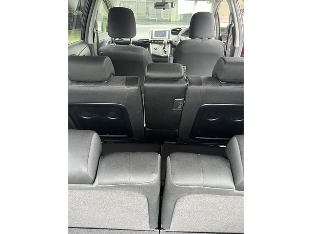 TOYOTA WISH 2012 Image 31