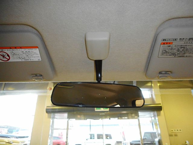 SUBARU R2 4WD 2006 Image 31