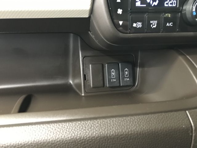 HONDA N BOX 2023 Image 31