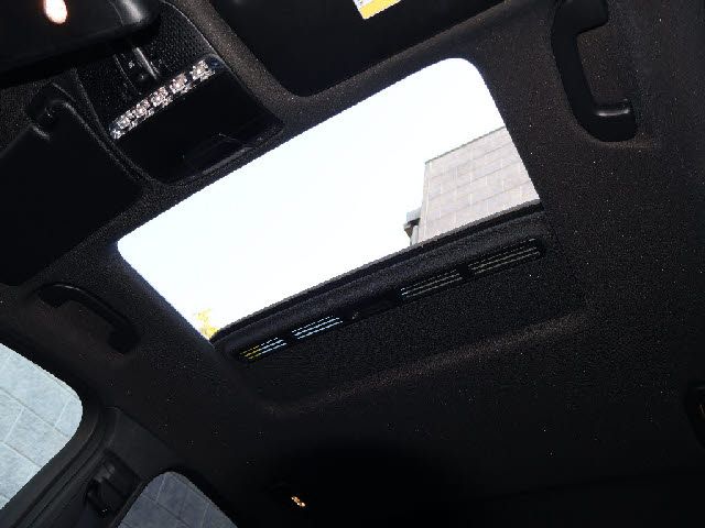 MERCEDES BENZ GLC CL 2017 Image 31