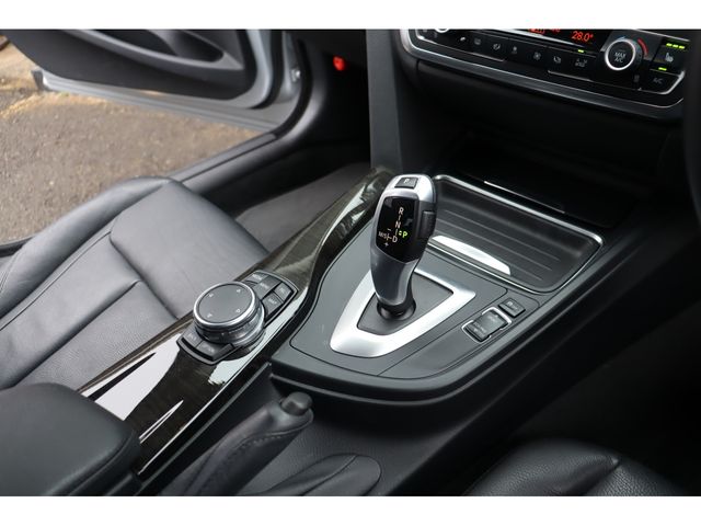 BMW 3SERIES GRAN TUR 2016 Image 31