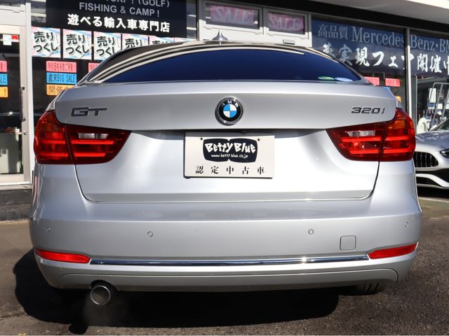 BMW 3SERIES GRAN TUR 2016 Image 31