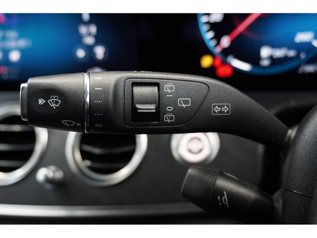 MERCEDES BENZ E CLAS 2021 Image 31