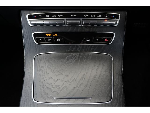 MERCEDES BENZ E CLAS 2021 Image 31