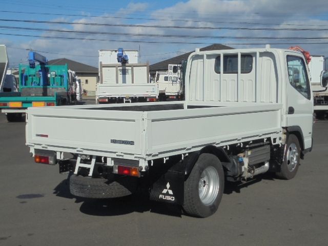 MITSUBISHI CANTER 2015 Image 31