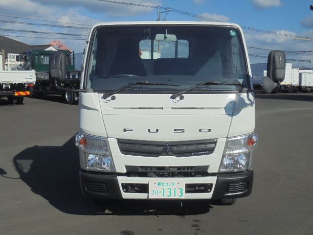 MITSUBISHI CANTER 2015 Image 31