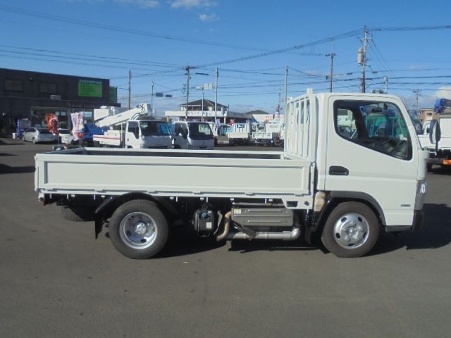 MITSUBISHI CANTER 2015 Image 31