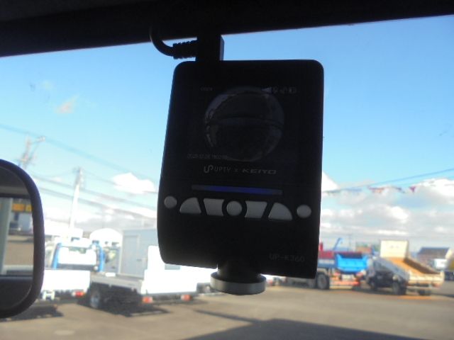 MITSUBISHI CANTER 2015 Image 31