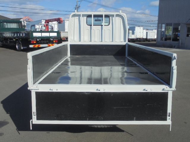 MITSUBISHI CANTER 2015 Image 31