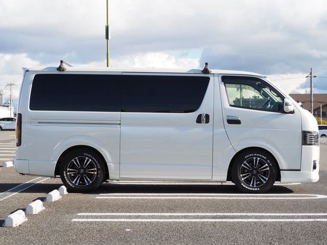 TOYOTA REGIUSACE VAN 2WD 2017 Image 31