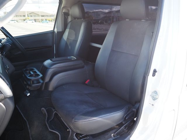 TOYOTA REGIUSACE VAN 2WD 2017 Image 31