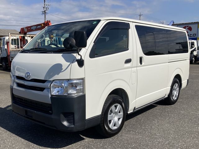 TOYOTA HIACE VAN 4WD 2019 Image 31