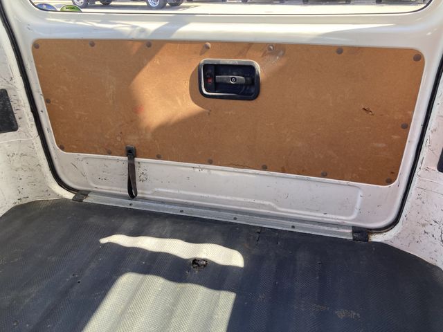 TOYOTA HIACE VAN 4WD 2019 Image 31