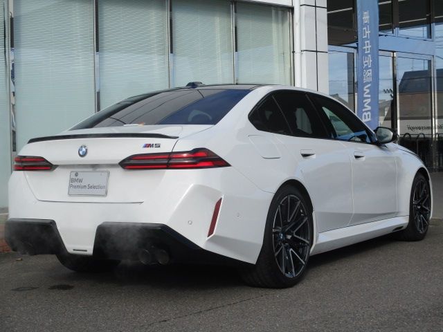 BMW M5 2025 Image 31