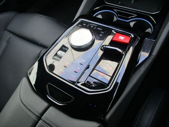 BMW M5 2025 Image 31