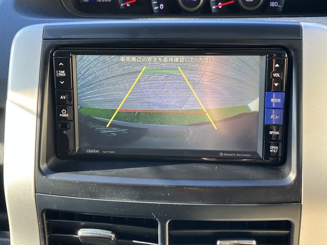 TOYOTA VOXY 2013 Image 31