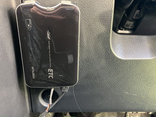 TOYOTA VOXY 2013 Image 31