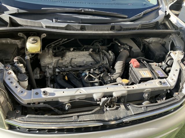 TOYOTA VOXY 2013 Image 31