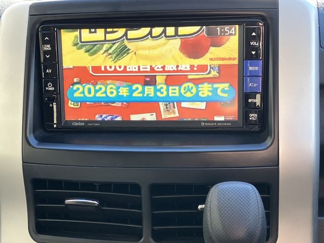 TOYOTA VOXY 2013 Image 31