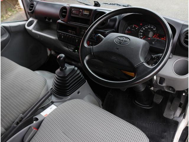 TOYOTA DYNA ROUTE VAN 2019 Image 31