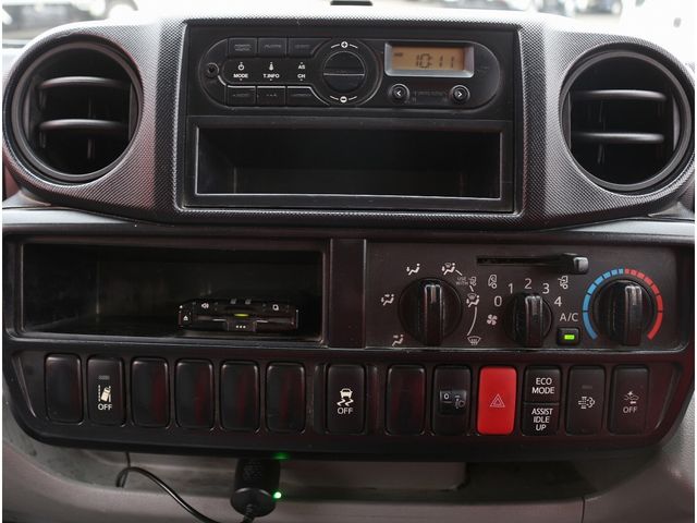 TOYOTA DYNA ROUTE VAN 2019 Image 31