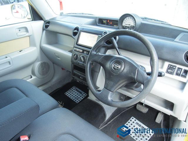 TOYOTA BB OPENDECK 2001 Image 31